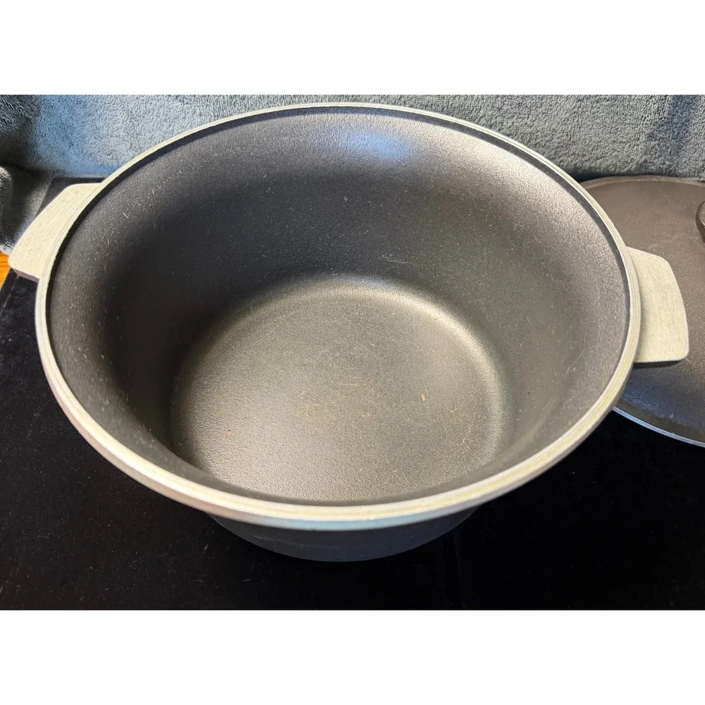 Vintage Regal Cast Aluminum Dutch Oven Pot with Lid Silver Grey Round Stockpot
